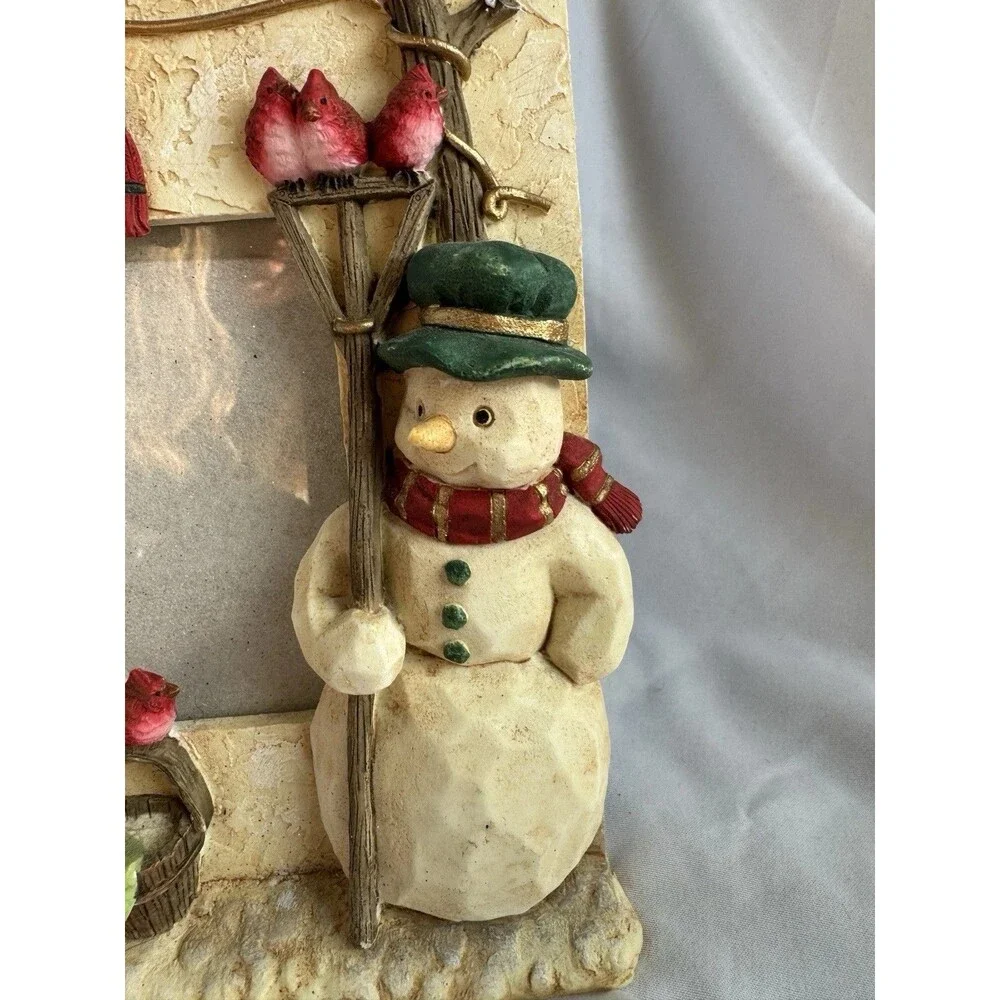 Snowman Themed Resin 4x6 Photo Frame Winter Scene Cardinals